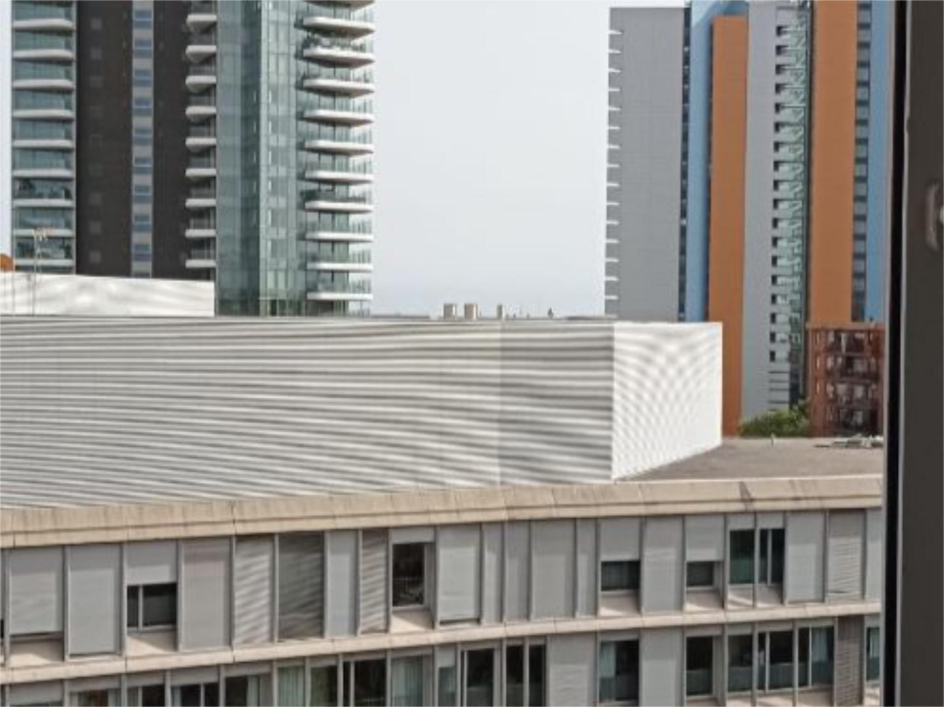 Exterior view of Flat for sale in  Barcelona Capital  with Parquet flooring, Furnished and Video intercom