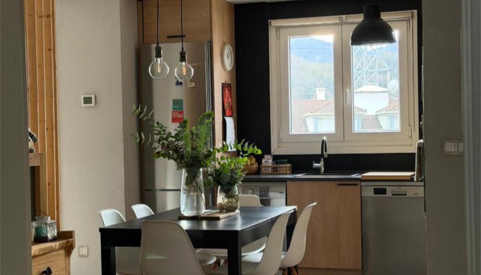 Flat for sale in Bidegaina Kalea, 16, Oiartzun, Gipuzkoa - image 1 Photo 1 of Flat for sale in Bidegaina Kalea, 16, Oiartzun, Gipuzkoa