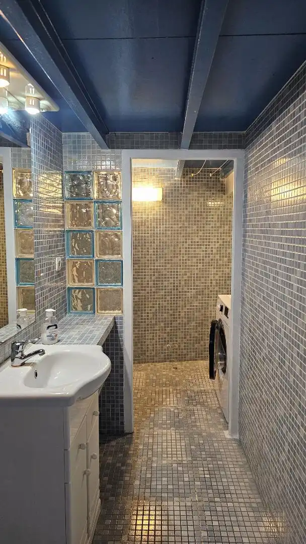 Flat for sale in Calle Cochera, Centro Bathroom of Flat for sale in Salobreña with Air Conditioner, Heating and Oven