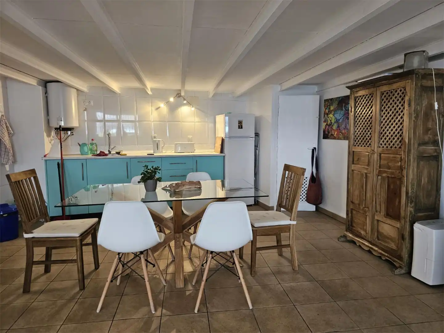Flat for sale in Calle Cochera, Centro Kitchen of Flat for sale in Salobreña with Air Conditioner, Heating and Oven
