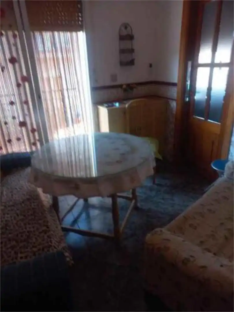 Piso en venta en Fuenlabrada de los Montes Comedor de Piso en venta en Fuenlabrada de los Montes con Terraza, Trastero y Amueblado