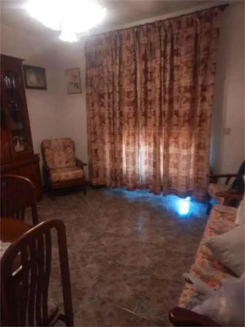 Piso en venta en Fuenlabrada de los Montes Piso en venta en Fuenlabrada de los Montes con Terraza, Trastero y Amueblado