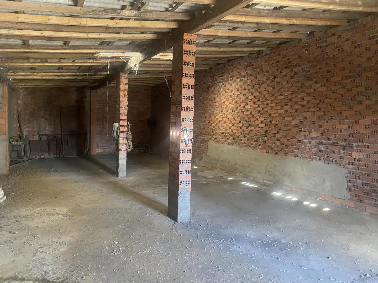 Local en venta en Santa María del Arroyo