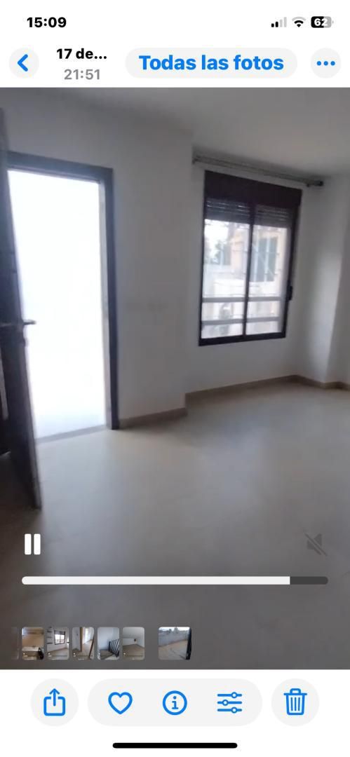 Single-family semi-detached to rent in Paterna  with Air Conditioner, Heating and Terrace