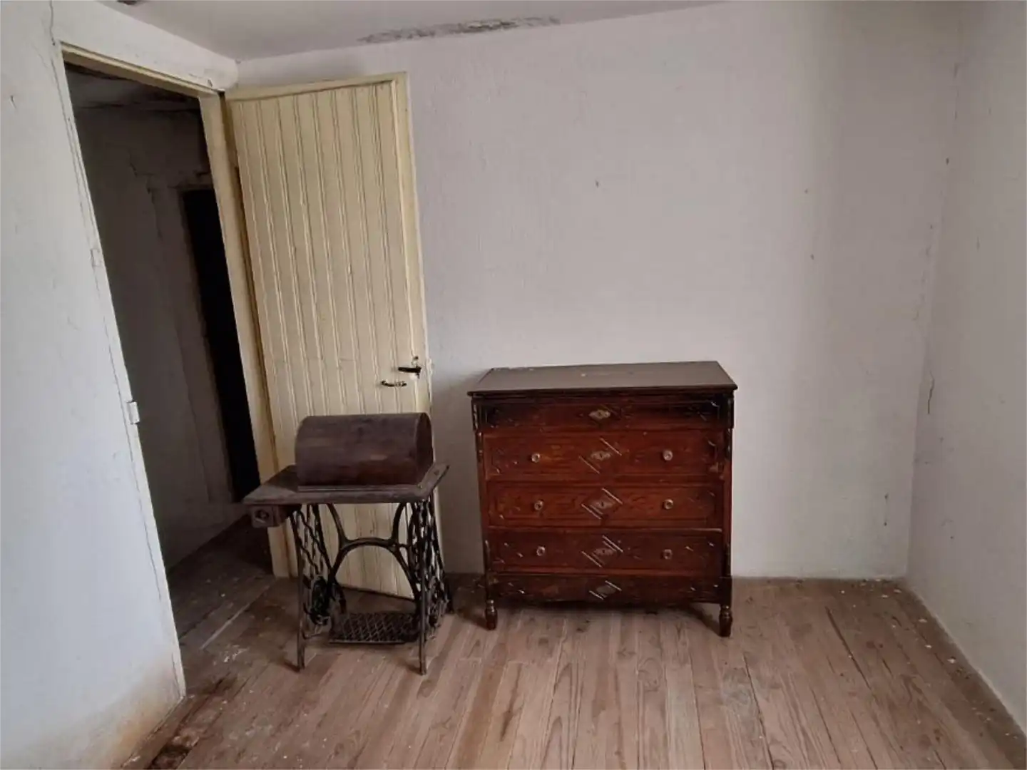 Einfamilien-Reihenhaus zum Verkauf in Calle Corpus Christi, 280, San Andrés del Rabanedo pueblo Schlafzimmer von Einfamilien-Reihenhaus zum Verkauf in San Andrés del Rabanedo