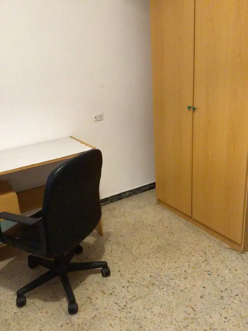 Habitación en Calle Gómez Arias, 1, Vidal Habitación de Piso para compartir en Salamanca con Calefacción, Terraza y Amueblado