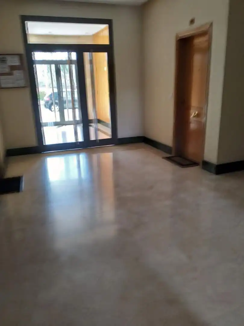 Piso en venta en Calle Arribes del Duero, 2, Hospital Nuevo Piso en venta en Valladolid con Calefacción, Jardín privado y Parquet