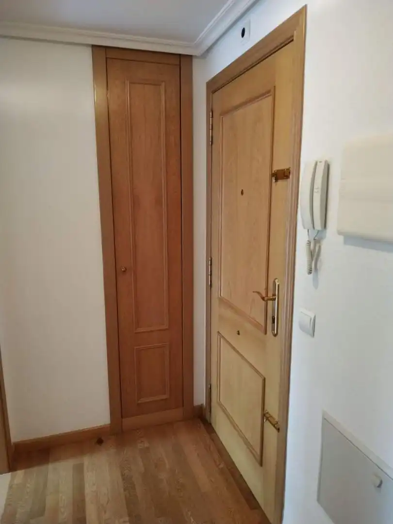 Piso en venta en Calle Arribes del Duero, 2, Hospital Nuevo Habitación de Piso en venta en Valladolid con Calefacción, Jardín privado y Parquet