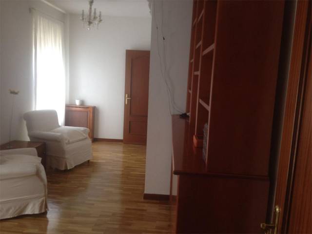 Piso en Alquiler en Calle Gabriel Lobo, 33 en El Viso