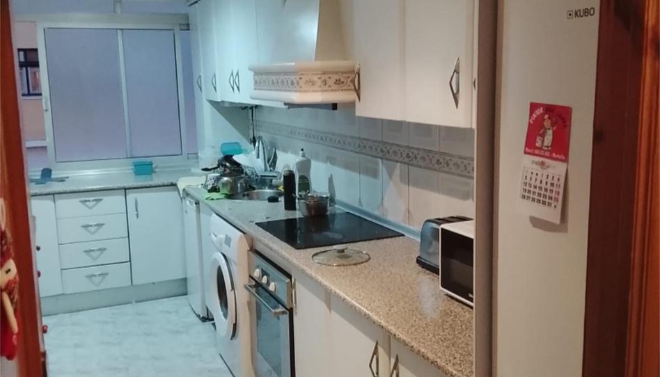 Flat to share in Calle la Biscuta, 2, Plaza de Toros, Marbella - image 1 Photo 1 of Flat to share in Calle la Biscuta, 2, Plaza de Toros, Marbella