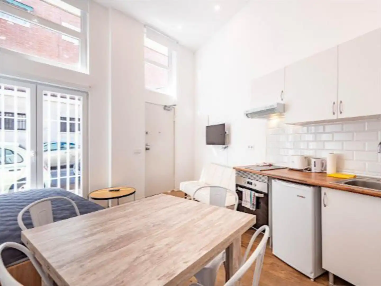 Piso en venta en Calle del Espinar, 7, Vista Alegre Cocina de Piso en venta en Madrid con Calefacción y Amueblado