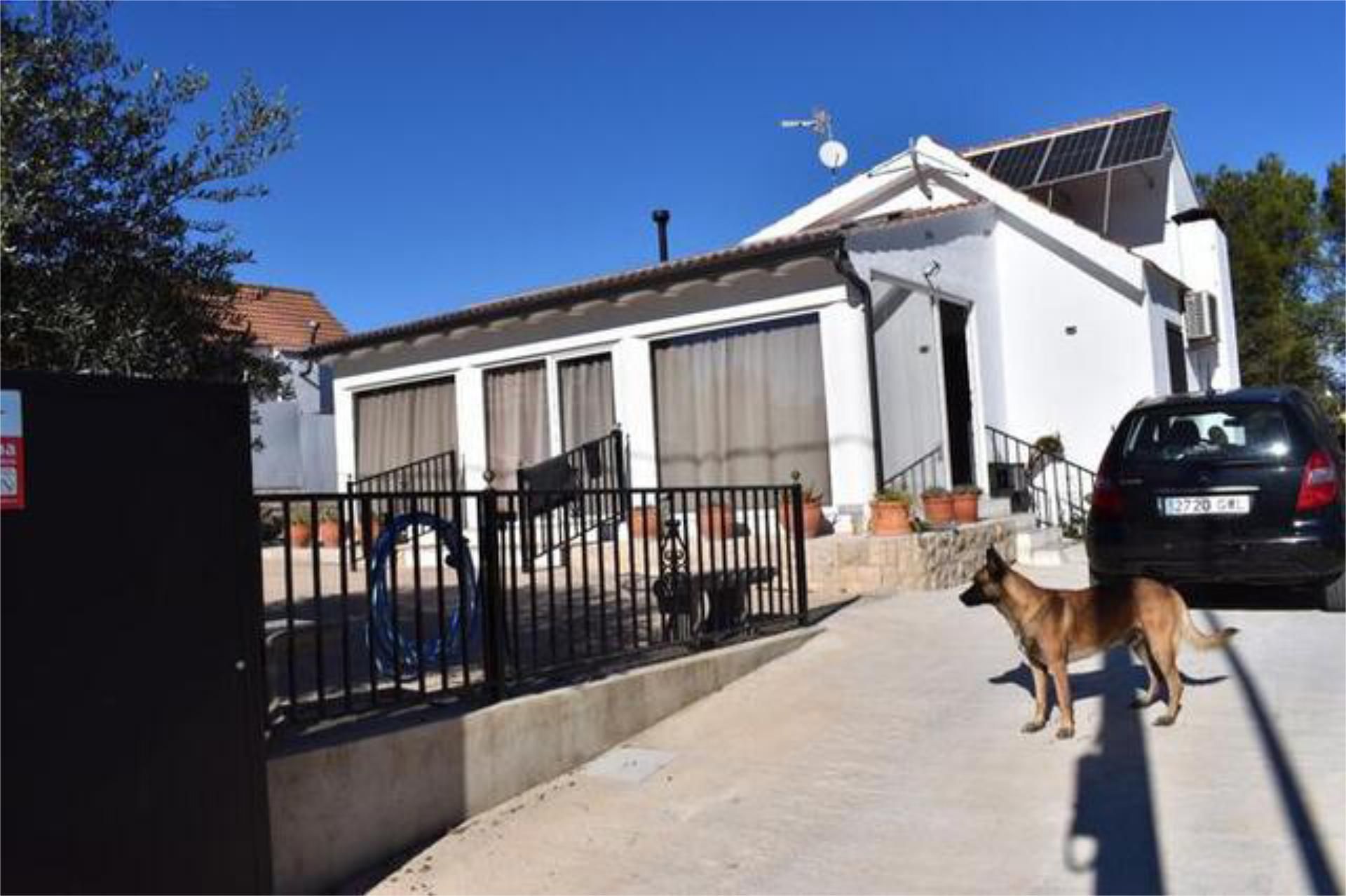 Exterior view of Single-family semi-detached for sale in Mogente / Moixent  with Heating, Private garden and Terrace