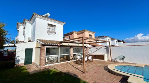 Foto 3 de Casa o chalet en venta en Avenida de la Diputación, 35, Núcleo urbano, Chiclana de la Frontera