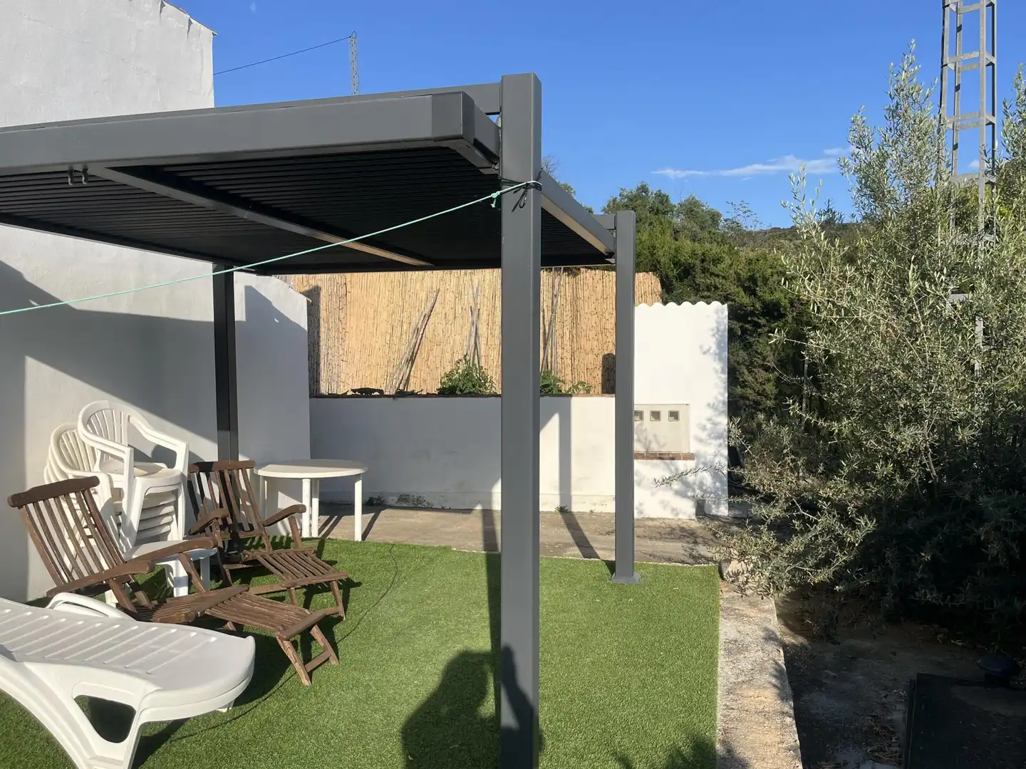 Finca rústica de alquiler en Diseminado Diseminados, 21, Benamargosa Terraza de Finca rústica de alquiler en Benamargosa con Aire acondicionado, Calefacción y Jardín privado