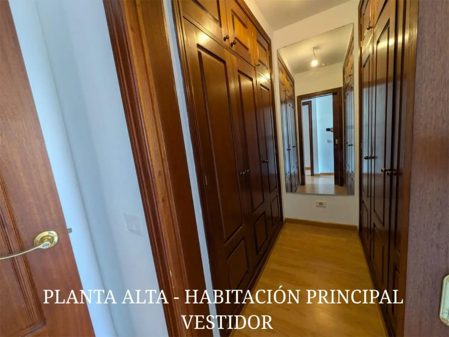 Piso en venta en Avenida Primero de Mayo, 51, Triana Piso en venta en Las Palmas de Gran Canaria con Trastero, Parking comunitario y Videoportero