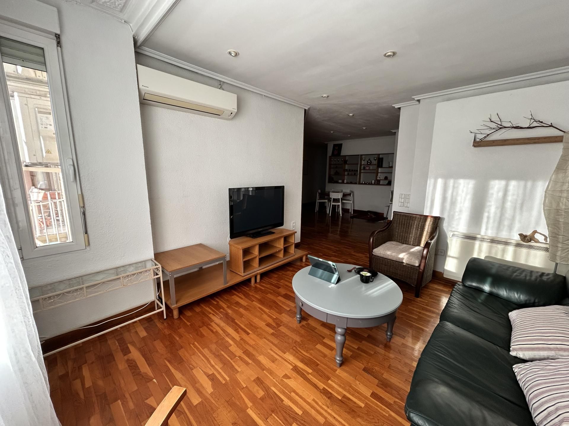 Living room of Flat to rent in  Zaragoza Capital  with Air Conditioner and Balcony