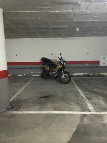 Garaje en Alquiler en Carranque - Haza Cuevas