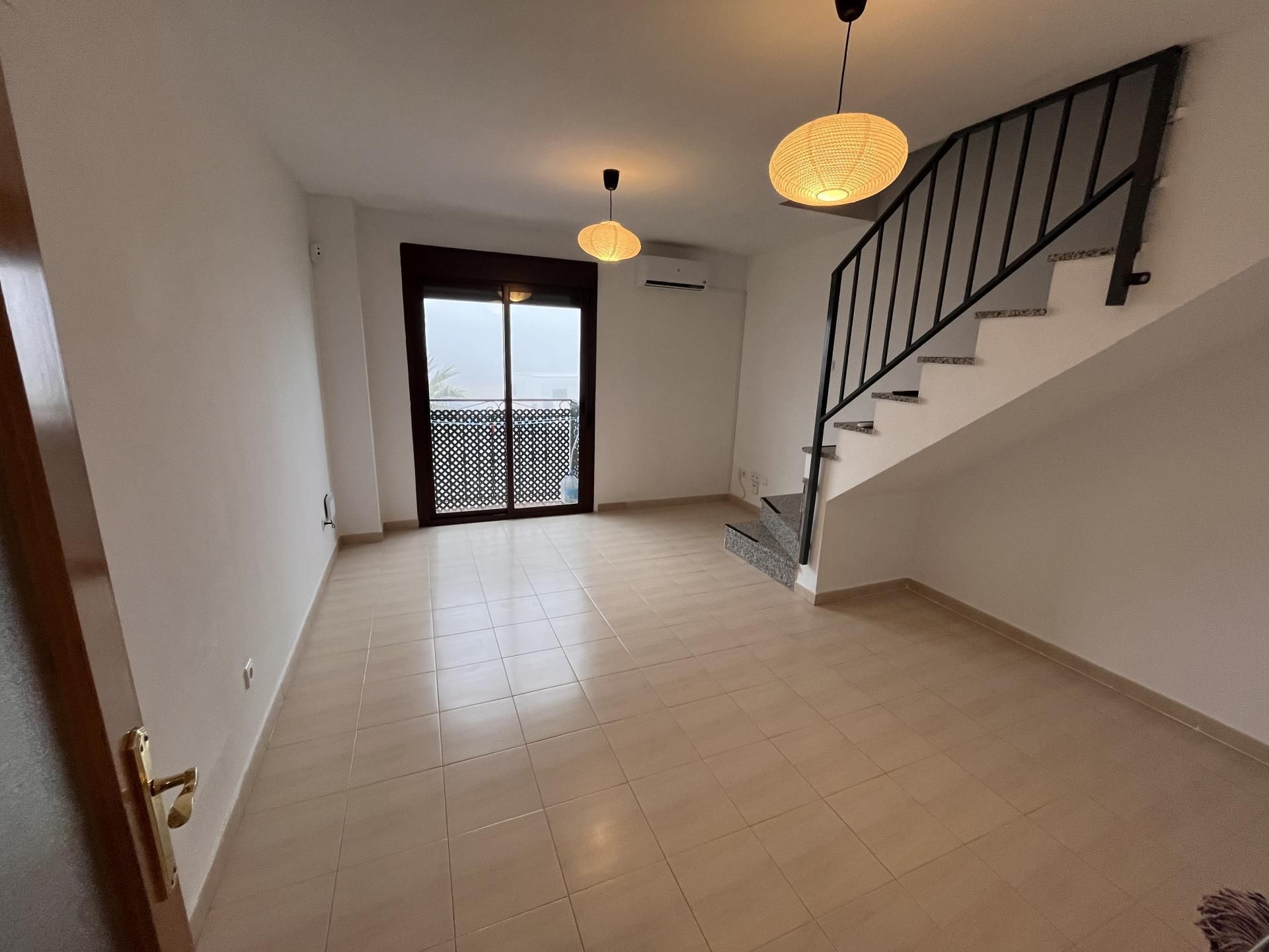 Flat to rent in Travesía España, 3, El Viso de San Juan Flat to rent in El Viso de San Juan with Air Conditioner, Parquet flooring and Swimming Pool