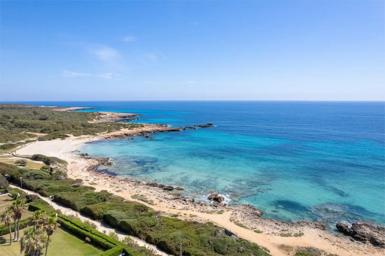 Houses for rent in Carrer la Platja, Cala d'en Bosch - Serpentona
