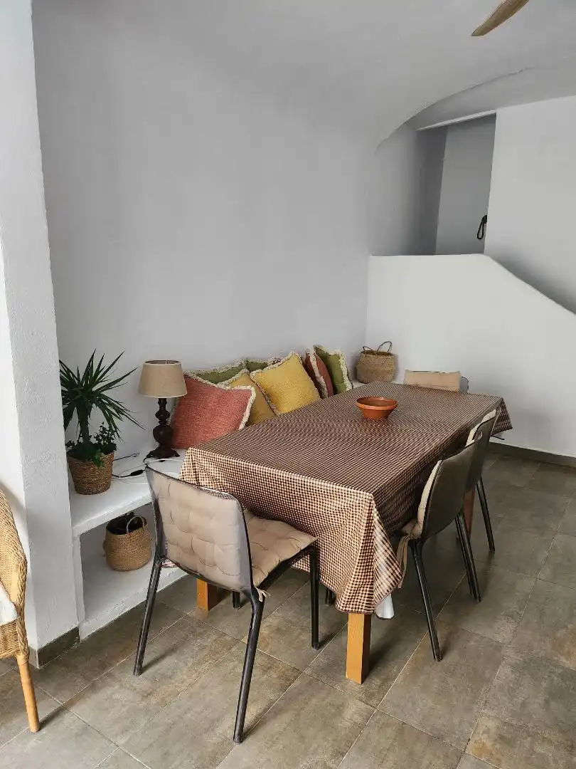 Menjador de Casa adosada en venda en Sant Feliu de Guíxols amb Aire condicionat, Terrassa i Balcó