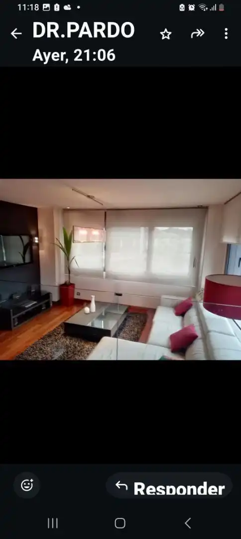 Pis en venda a Avenida de los Andes, 31, Conde Orgaz - Piovera Sala d'estar de Pis en venda en Madrid amb Aire condicionat, Calefacció i Parquet