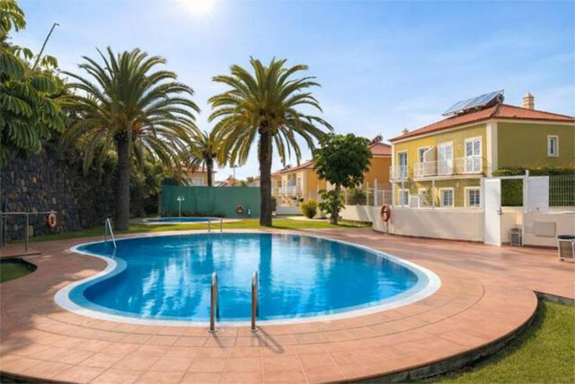 Piscina de Casa adosada en venta en Santa Úrsula con Terraza y Piscina