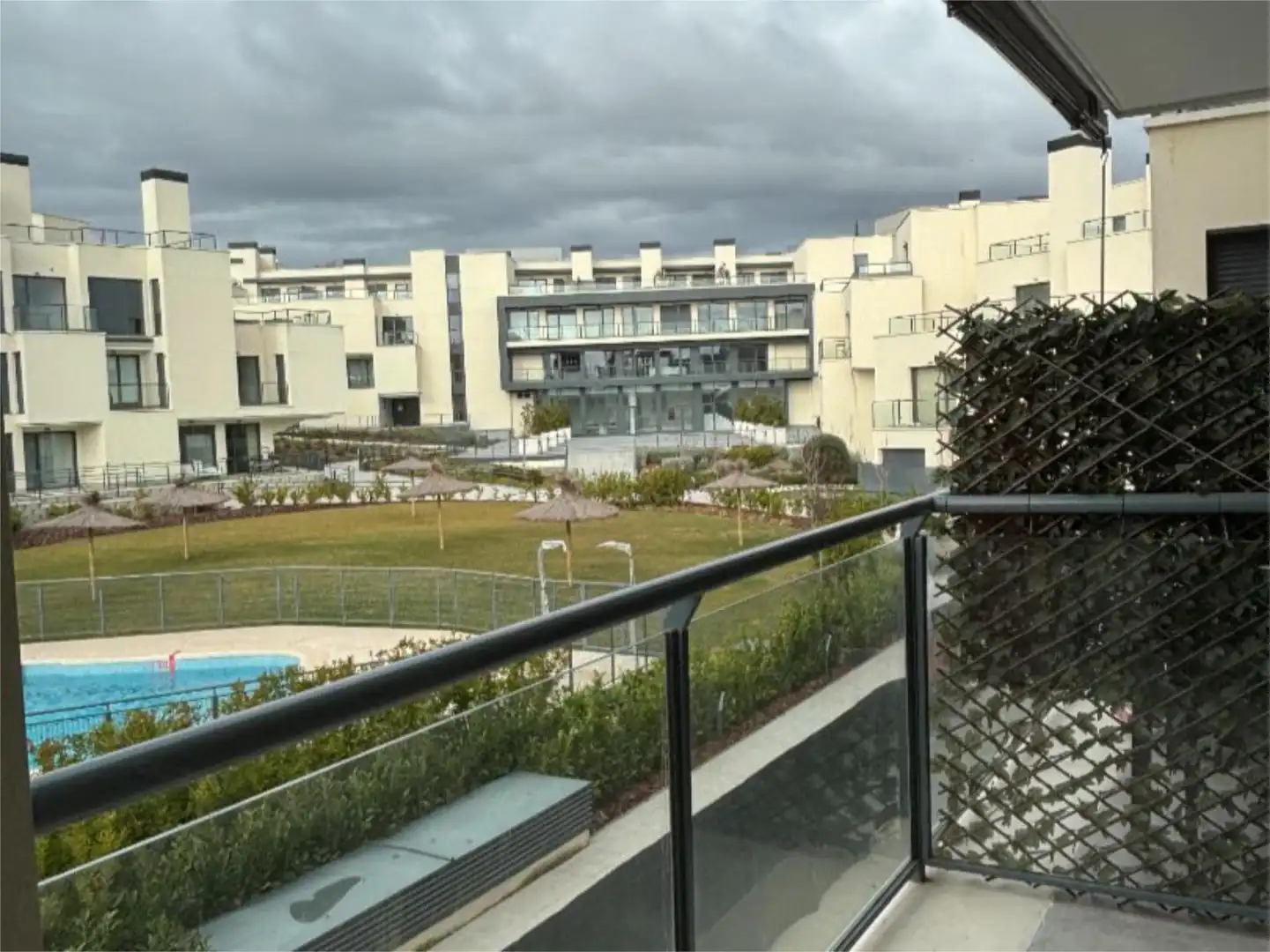 Exterior view of Flat for rent in San Sebastián de los Reyes  with Air Conditioner, Heating and Private garden