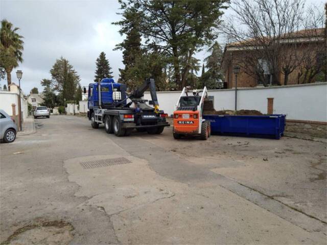 Nave industrial en Alquiler en Barrio de Zaidín