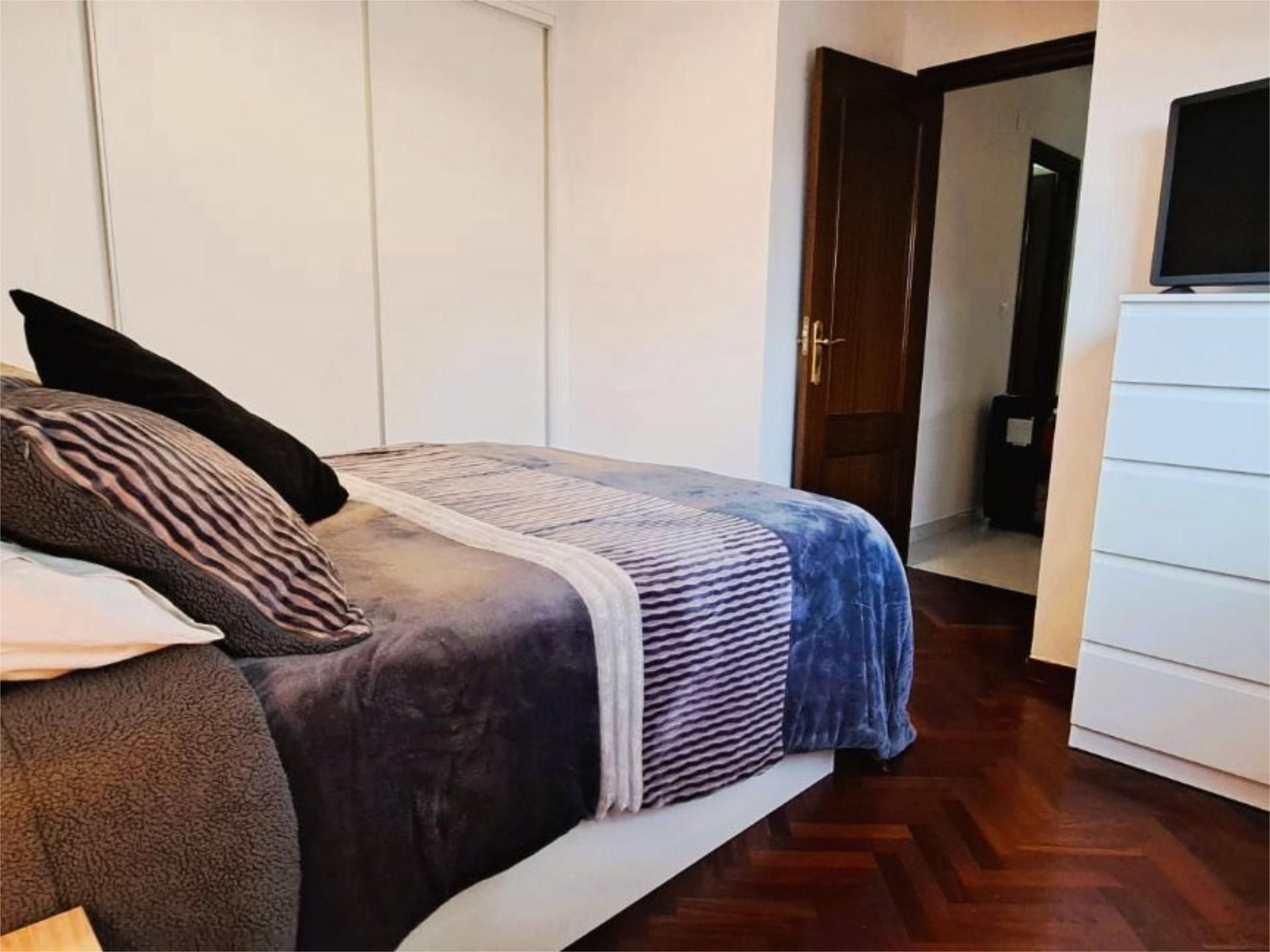 Pis en venda a Rua Iglesia, 10, Carballo Dormitori de Pis en venda en Carballo