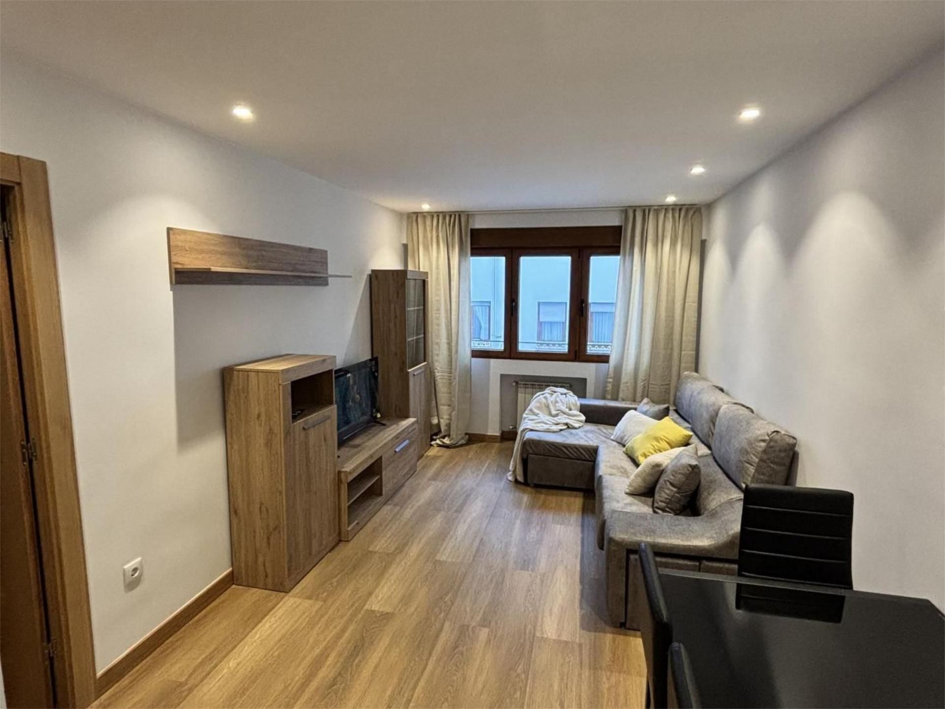 Flat to rent in Calle Ricardo Montes, 46, Ciudad Naranco - Prados de La Fuente