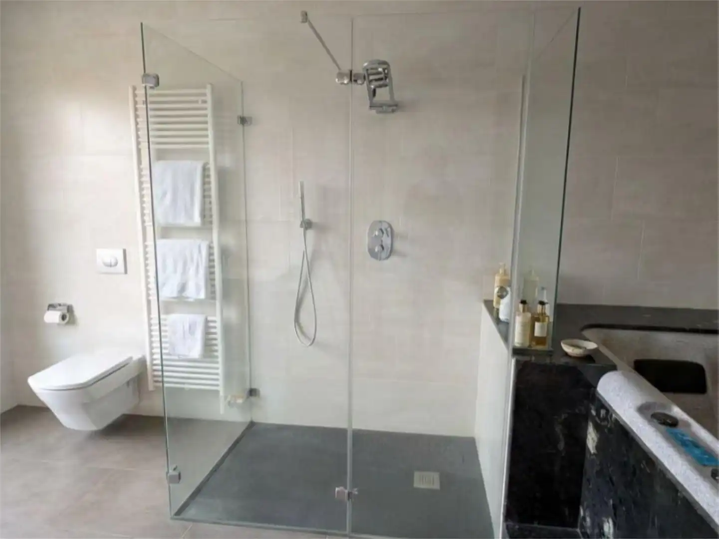 Wohnung zum Verkauf in Caracter Can Sevillano, 30, Barri Mion - Puigberenguer Badezimmer von Wohnung zum Verkauf in Manresa mit Klimaanlage, Terrasse und Balkon
