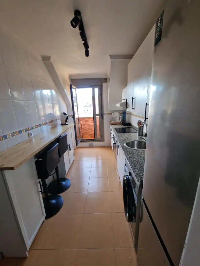 Küche von Wohnung zum Verkauf in Langreo mit Balkon