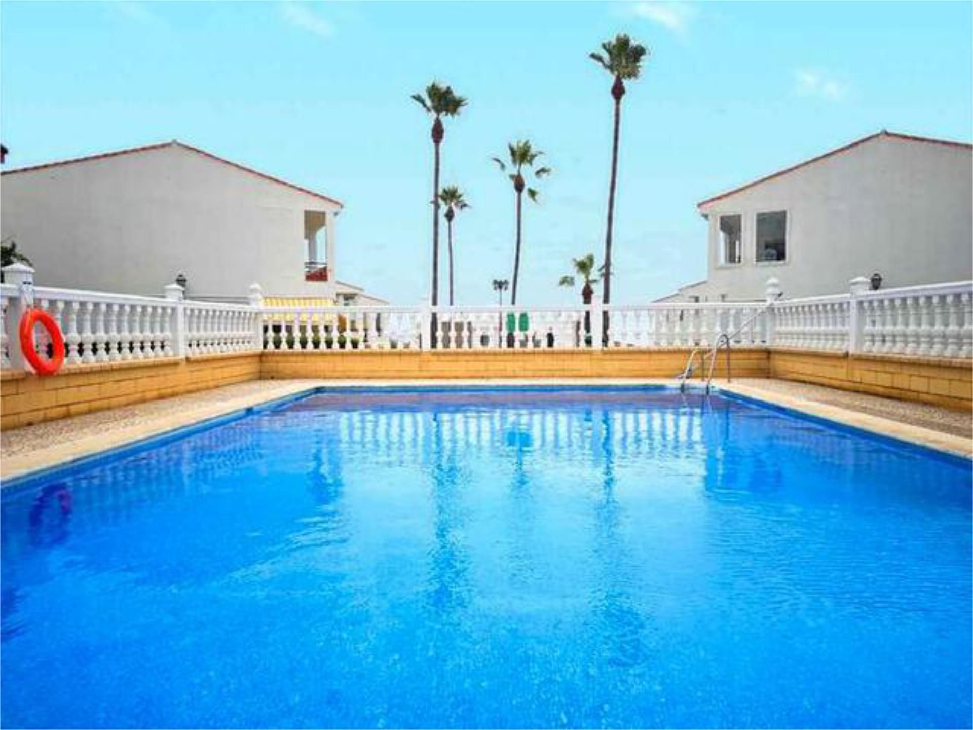 Piscina de Apartament en venda en Manilva amb Terrassa i Piscina
