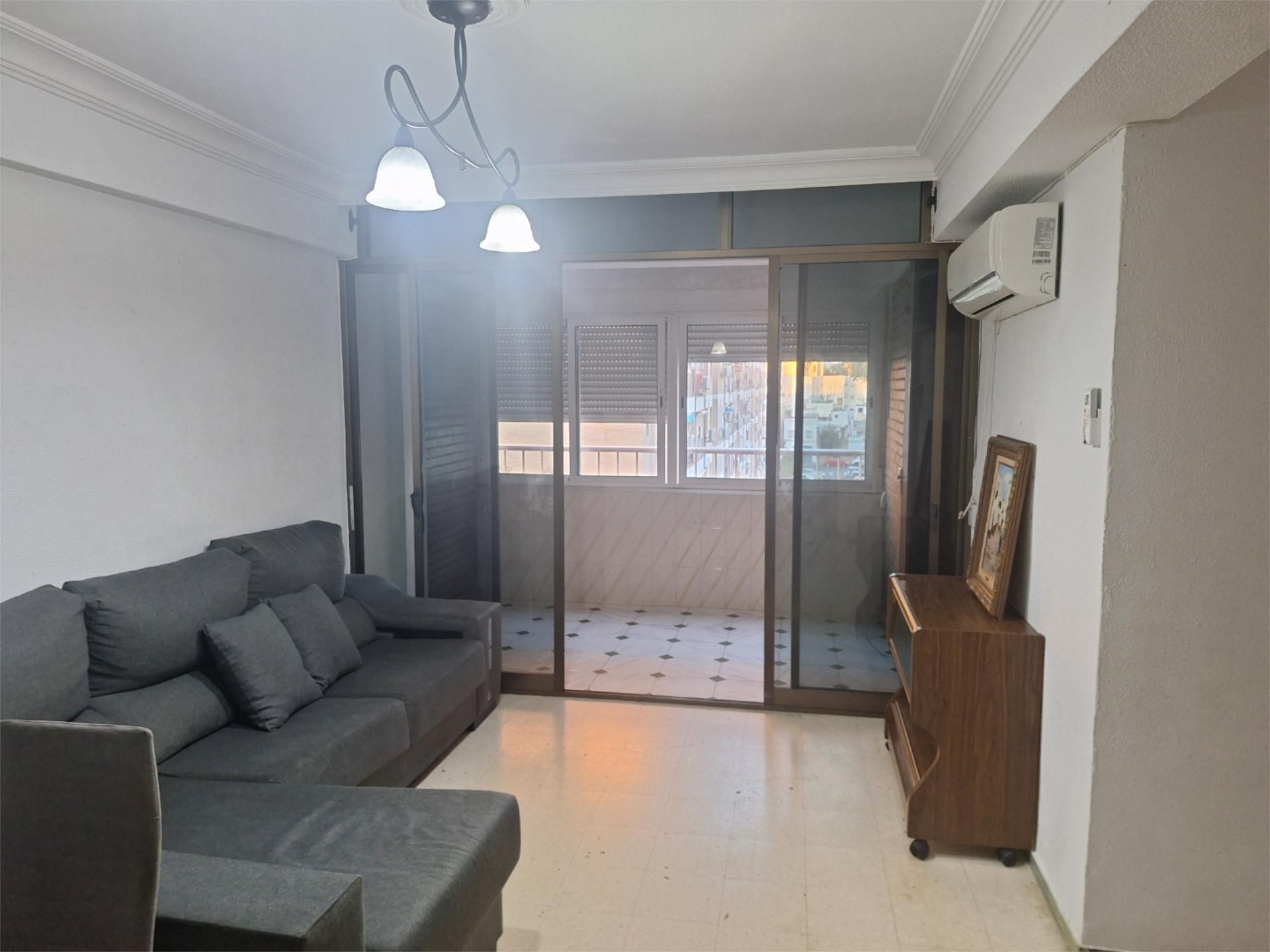 Flat for sale in  Sevilla Capital  with Air Conditioner and Terrace