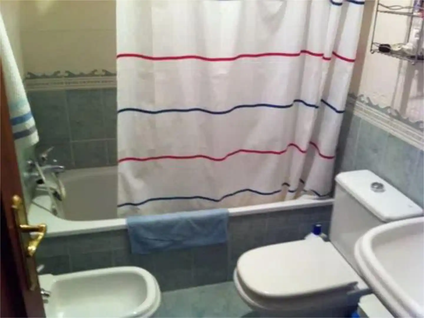 Baño de Ático de alquiler en Cádiz con Terraza, Amueblado y Videoportero