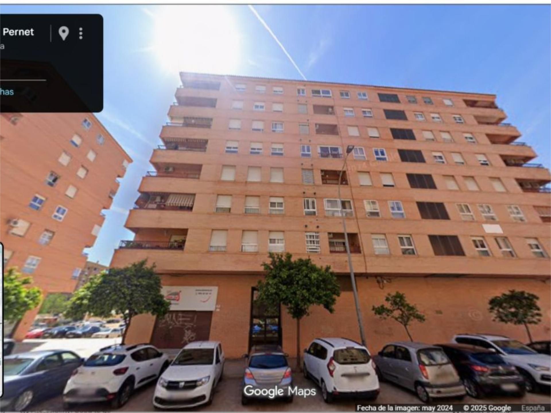 Vista exterior de Piso de alquiler en  Valencia Capital con Aire acondicionado y Balcón