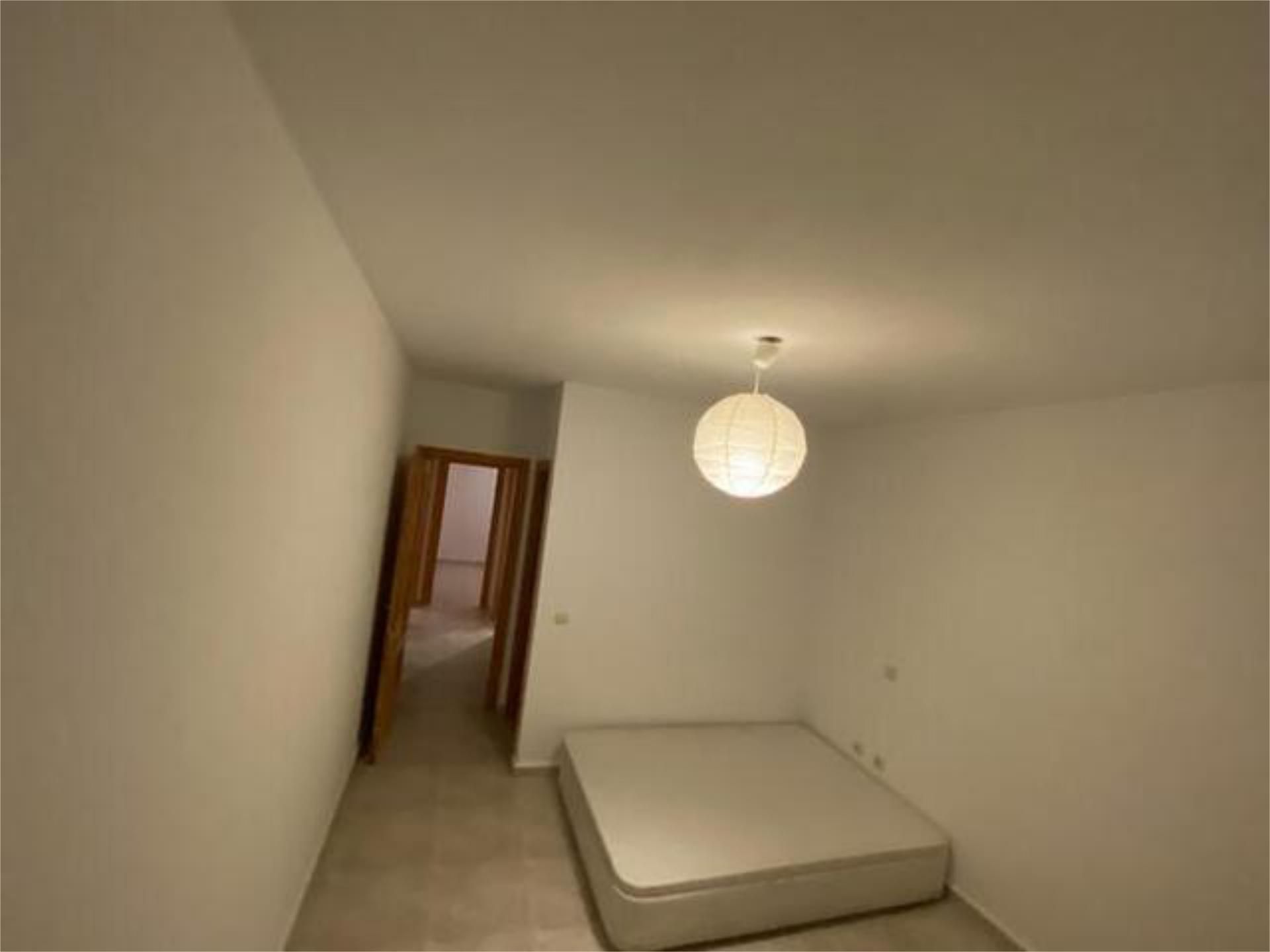 Casa adosada de lloguer a Chozas de Canales Casa adosada de lloguer a Chozas de Canales