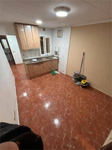 Local comercial en Alquiler en Can Mariner