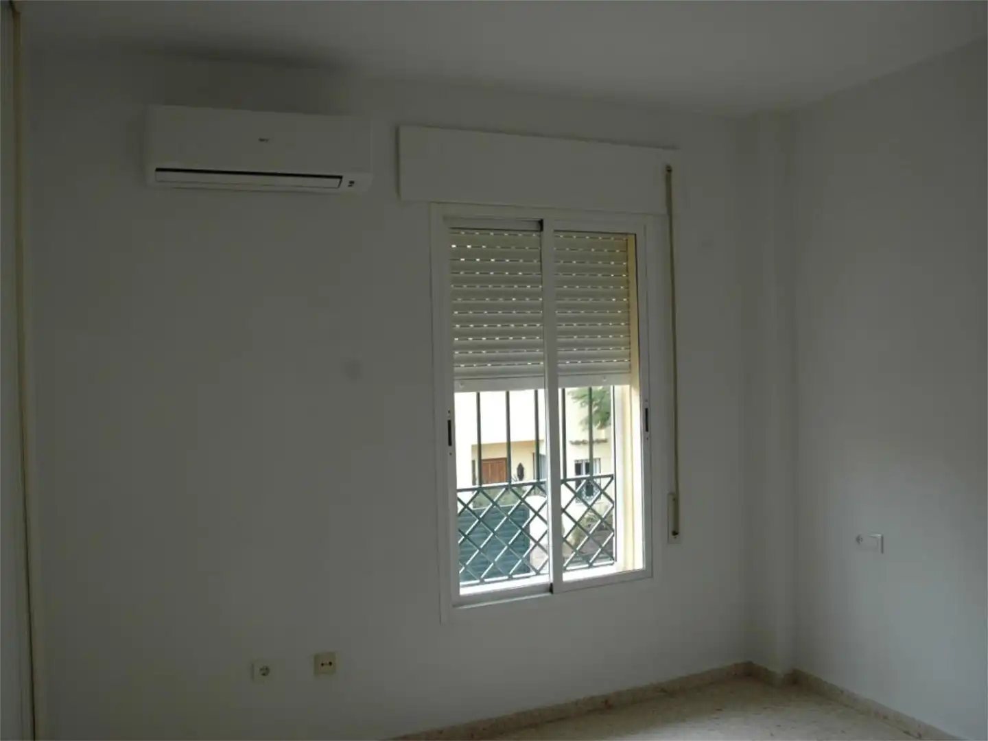 Flat for rent in Calle Practicante Rafael Tovar, 30, Aljamar
