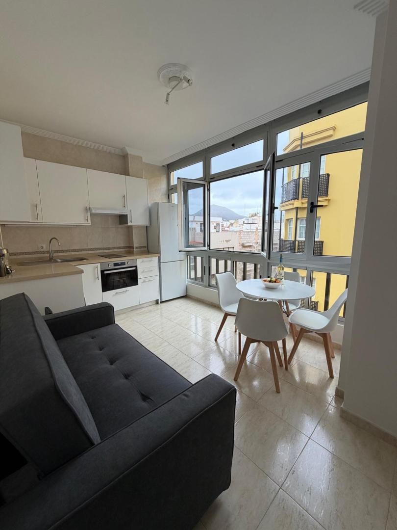 Exterior view of Flat to rent in Las Palmas de Gran Canaria  with Furnished