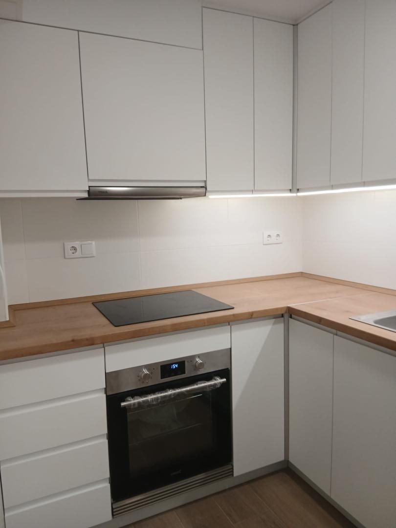 Cuina de Pis de lloguer en  Albacete Capital amb Calefacció, Terrassa i Aparcament comunitari