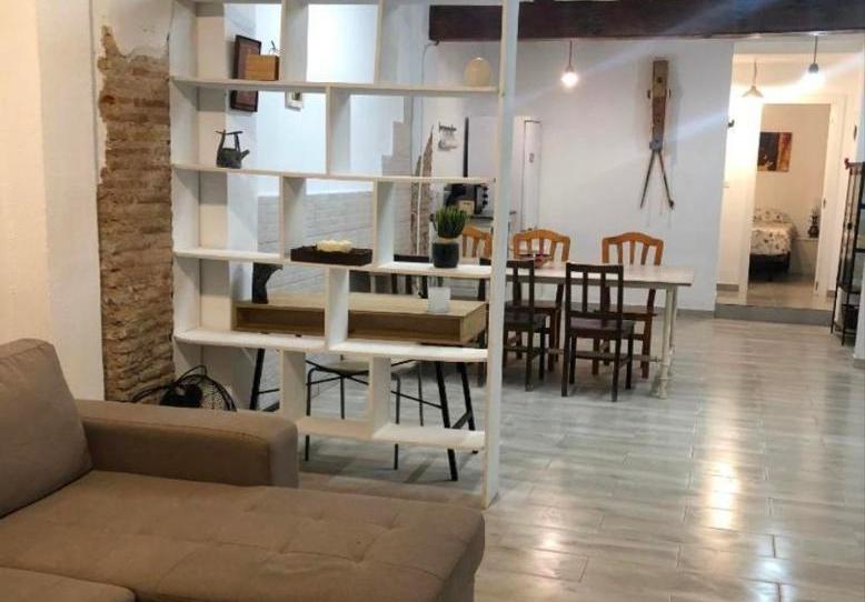 Apartamento de alquiler en Carrer del Doctor Monserrat, 4, El Botànic, Valencia Capital - imagen 1 Foto 1 de Apartamento de alquiler en Carrer del Doctor Monserrat, 4, El Botànic, Valencia Capital