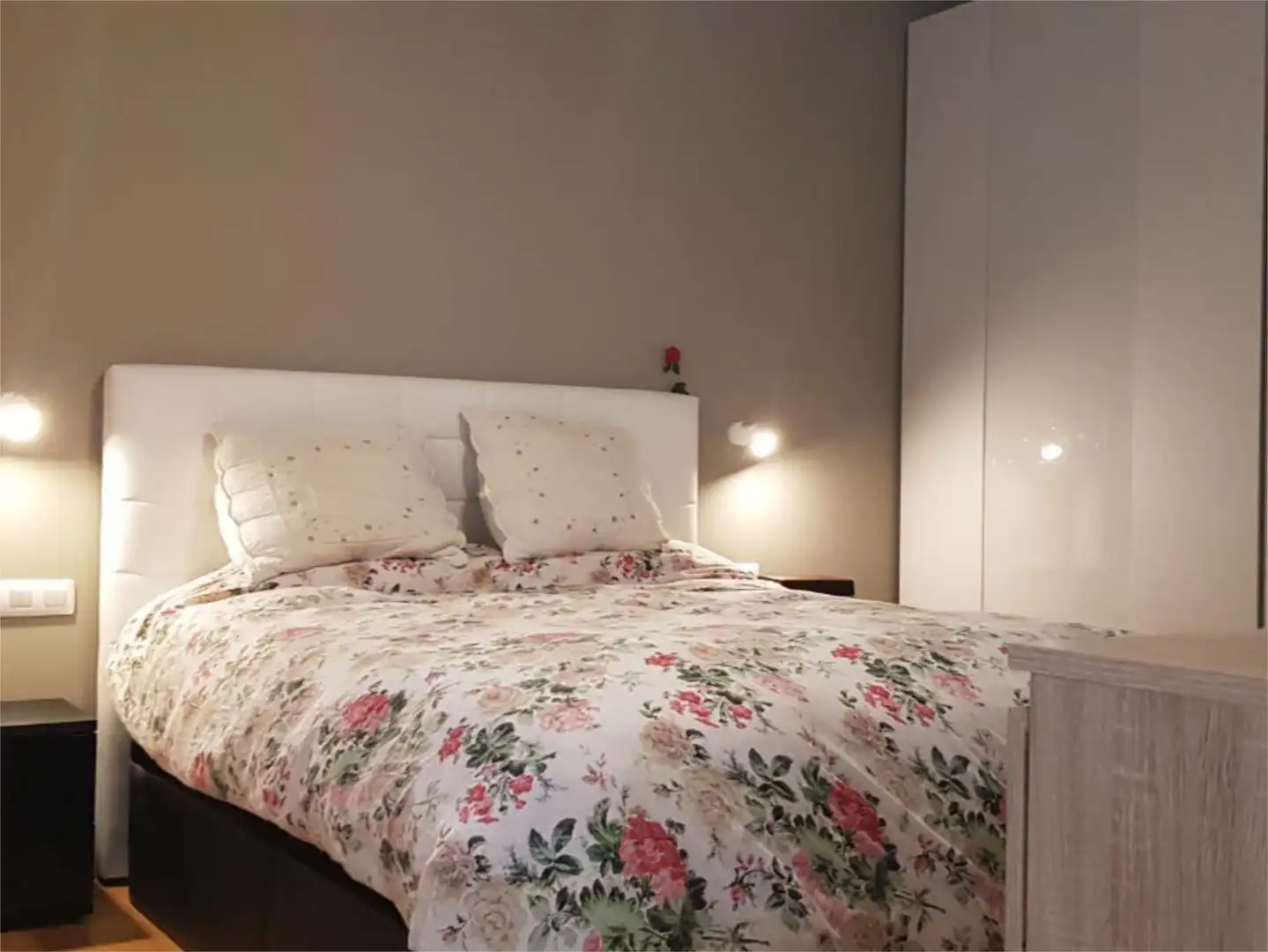 Dúplex en venta en Callejón Tempano, 30, La Camella Habitación de Dúplex en venta en Arona con Aire acondicionado, Jardín privado y Parquet