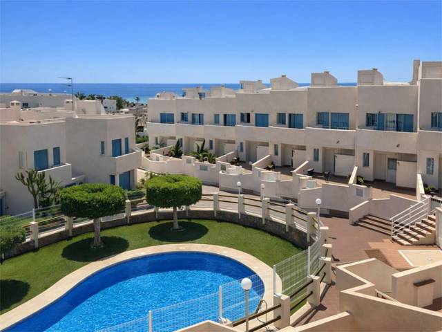 Casa-chalet en Venta en Calle Lucerna, 1 en El Palmeral