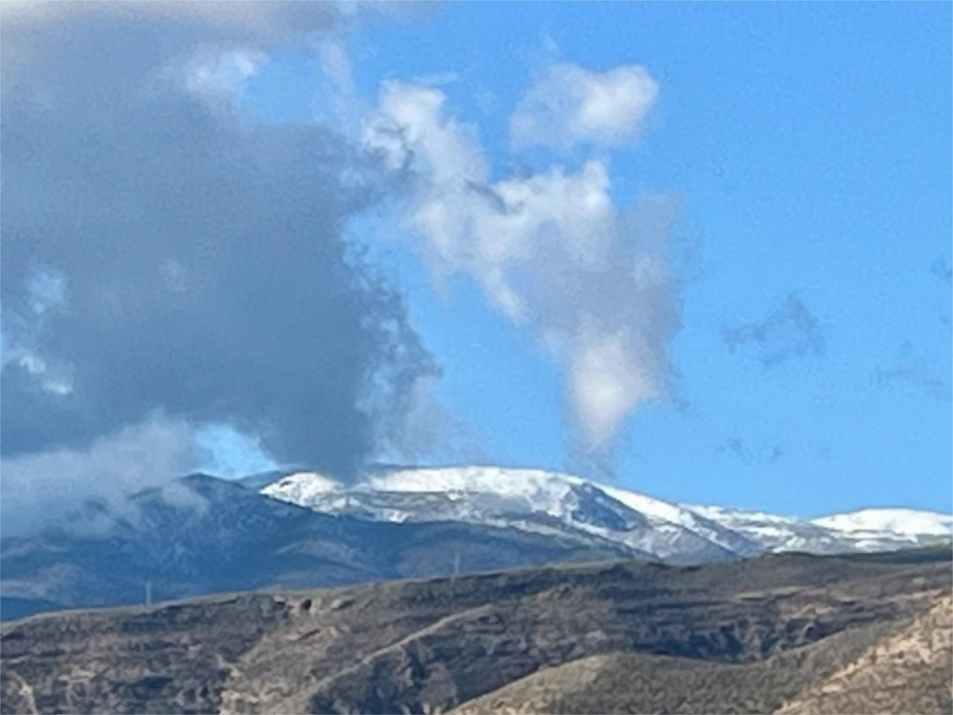 Vista exterior de Pis en venda en Roquetas de Mar amb Aire condicionat i Terrassa
