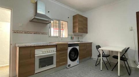 Piso de alquiler en La Banda - Campo de Fútbol, Chiclana de la Frontera - imagen 5 Foto 5 de Piso de alquiler en La Banda - Campo de Fútbol, Chiclana de la Frontera