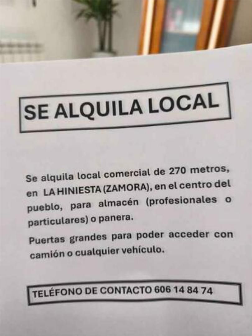 Industrial buildings to rent in La Hiniesta 