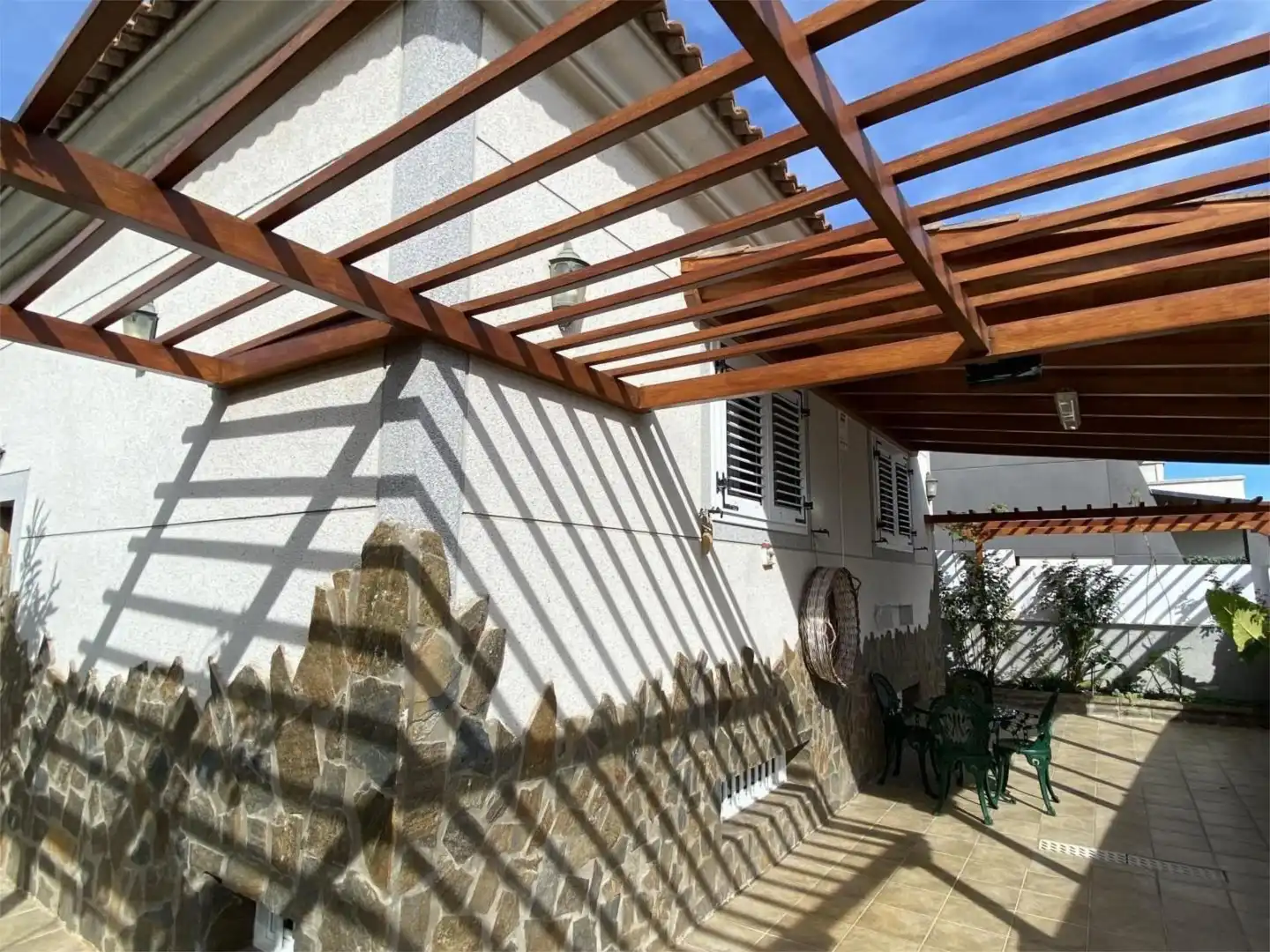 Casa o xalet en venda a Avenida de la Democracia, 39, Las Mesas - El Toscón Terrassa de Casa o xalet en venda en Las Palmas de Gran Canaria amb Jardí privat, Parquet i Terrassa