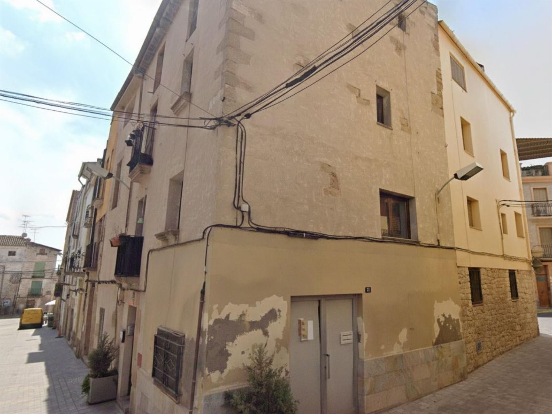 Vista exterior de Casa adosada en venda en Arbeca amb Balcó