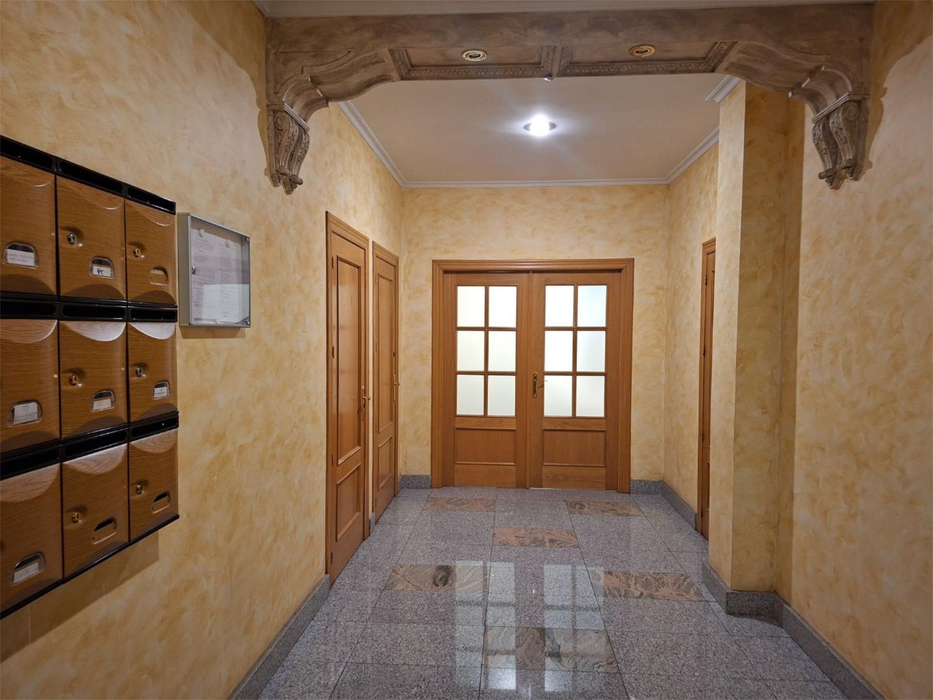 Flat for sale in Calle Gennevilliers, 2, La Bañeza Flat for sale in La Bañeza with Terrace